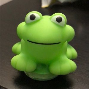 Meet your Posher, Renata